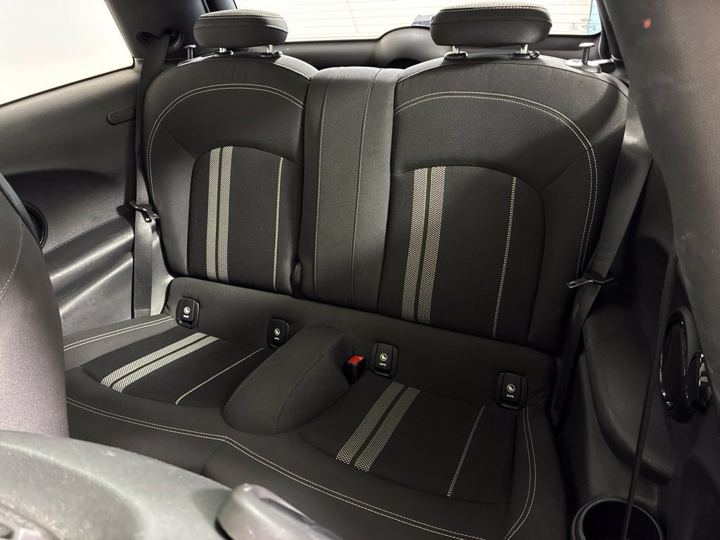 Used 2019 MINI Cooper John Cooper Works w/ Signature Upholstery Package FWD image 25