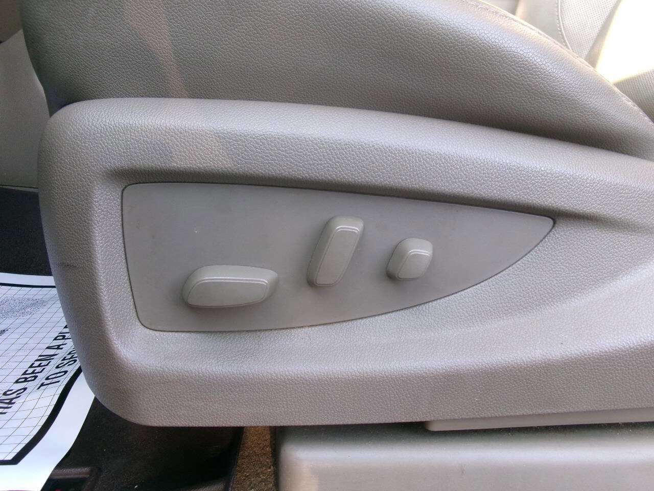 Used 2019 GMC Yukon XL SLT w/ Premium Edition image 19