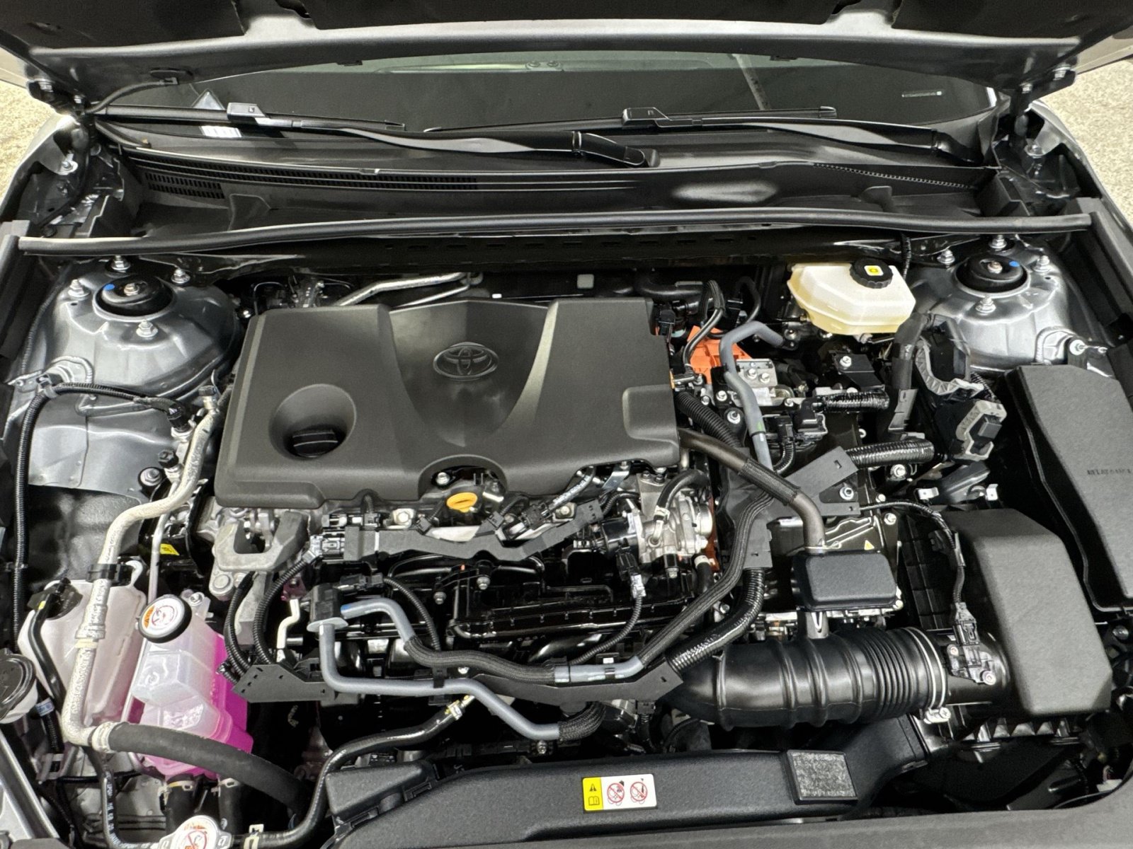 Used 2026 Toyota Camry XSE FWD image 41