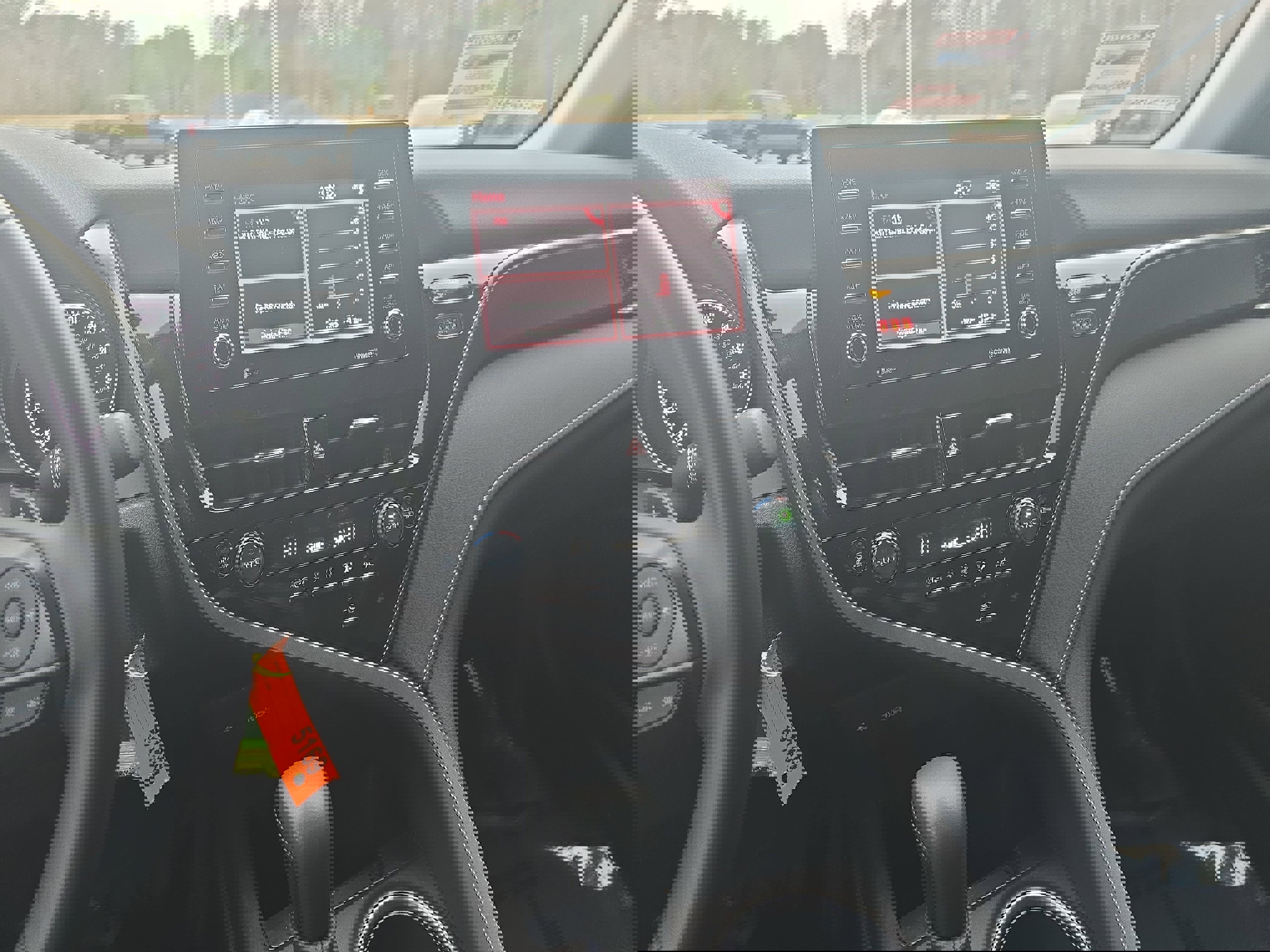 Used 2023 Toyota Camry SE image 22