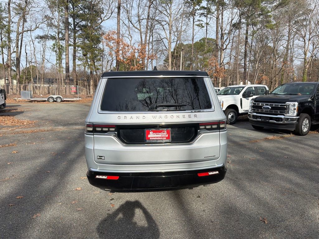 Used 2024 Jeep Grand Wagoneer L Series III image 4