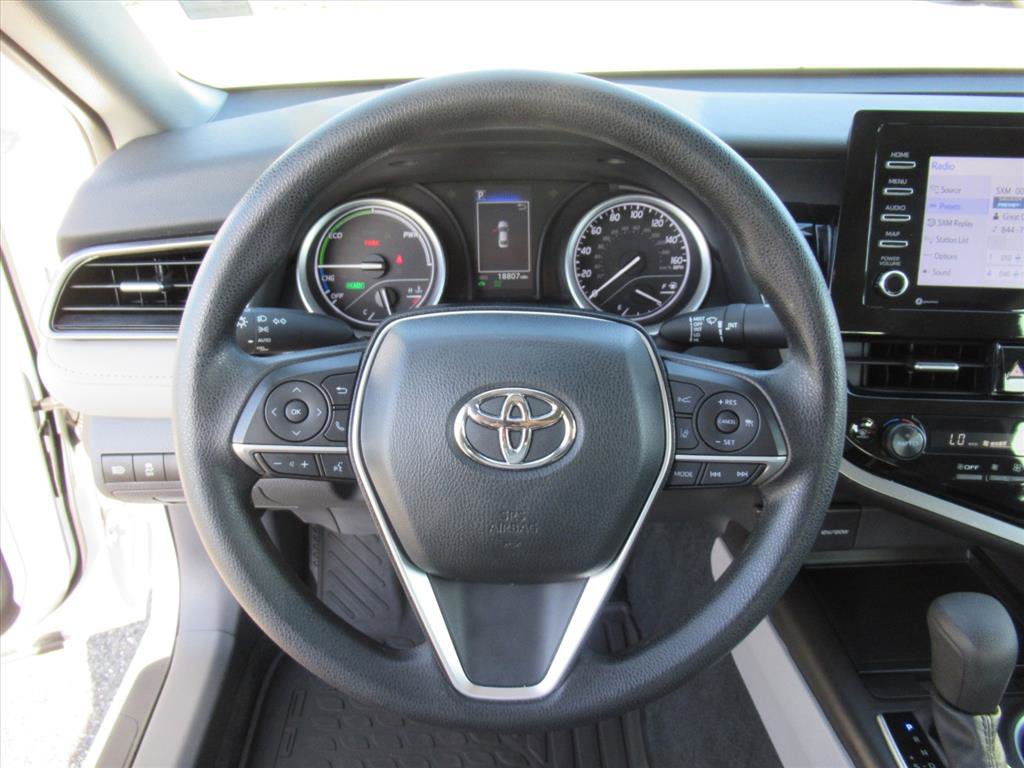 Used 2022 Toyota Camry LE image 16