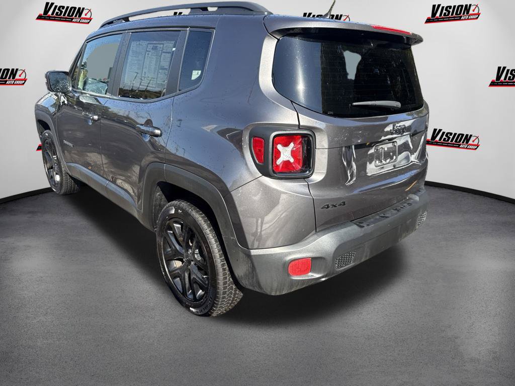 Used 2017 Jeep Renegade Altitude AWD/4WD image 7