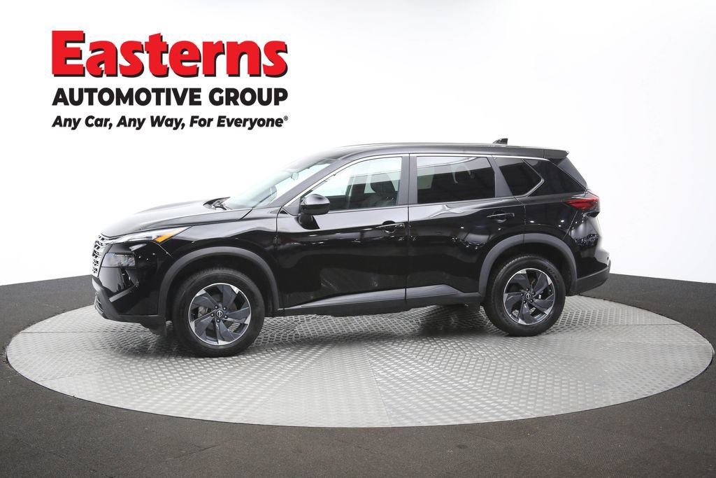Used 2024 Nissan Rogue SV AWD/4WD image 56