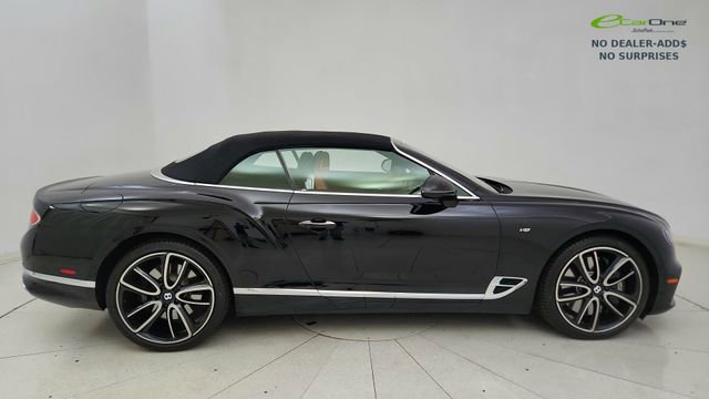 Used 2022 Bentley Continental GT AWD/4WD image 21