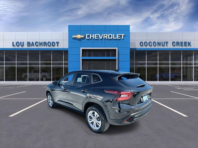 Certified 2024 Chevrolet Trax LS w/ Driver Confidence Package image 6
