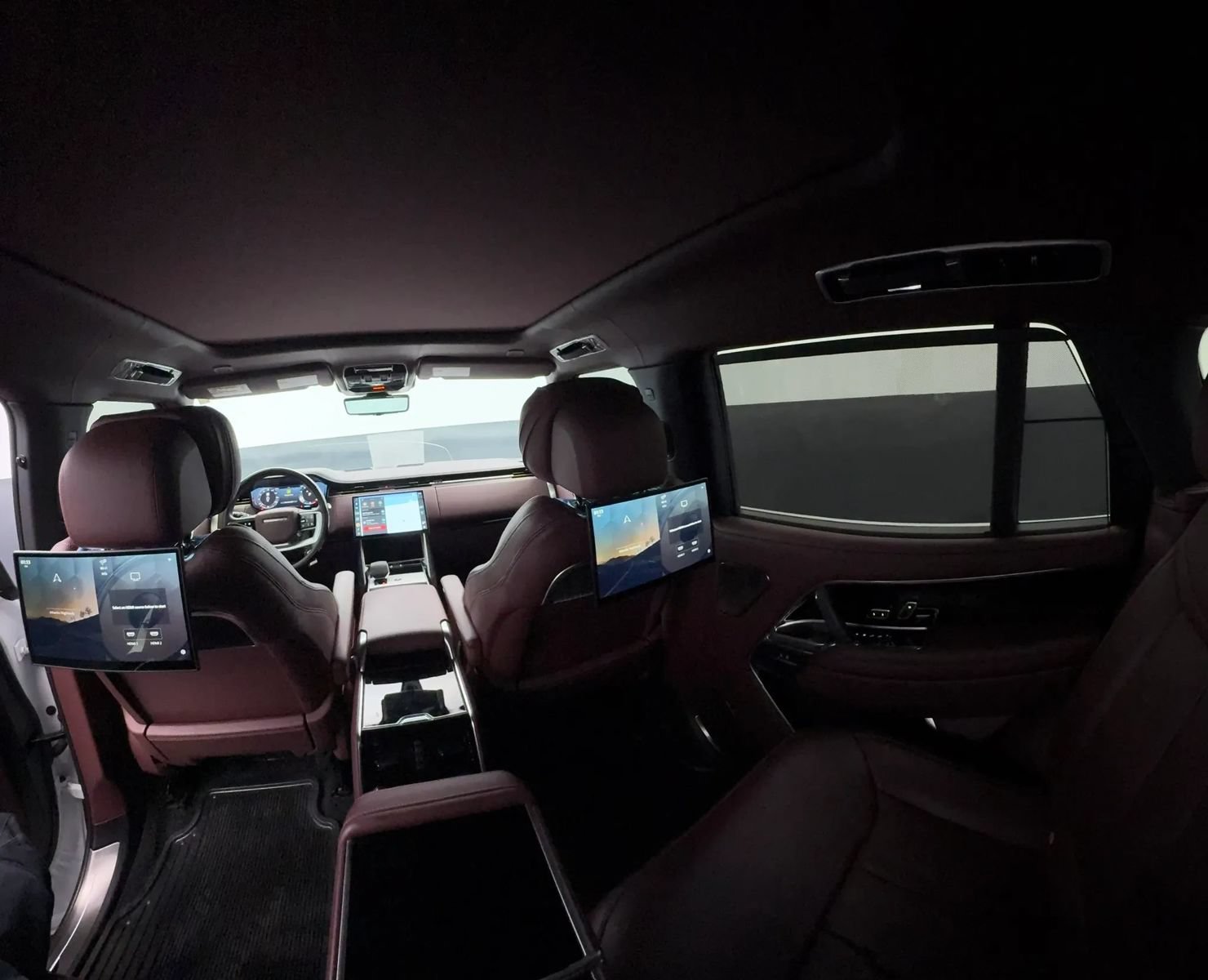 Used 2024 Land Rover Range Rover Long Wheelbase Autobiography AWD/4WD image 57