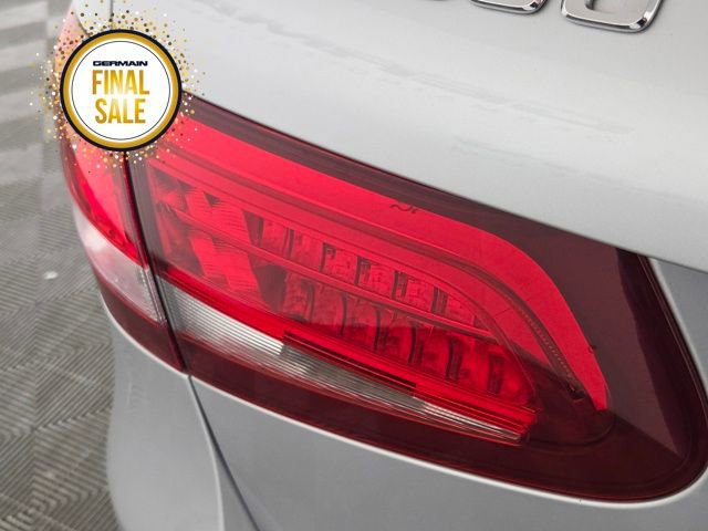 Used 2017 Mercedes-Benz GLC 300 4MATIC image 13