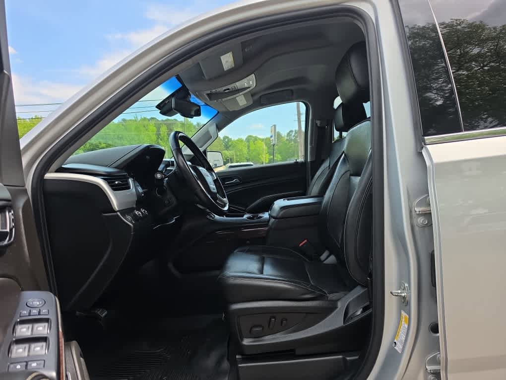 Used 2020 GMC Yukon XL SLT AWD/4WD image 13