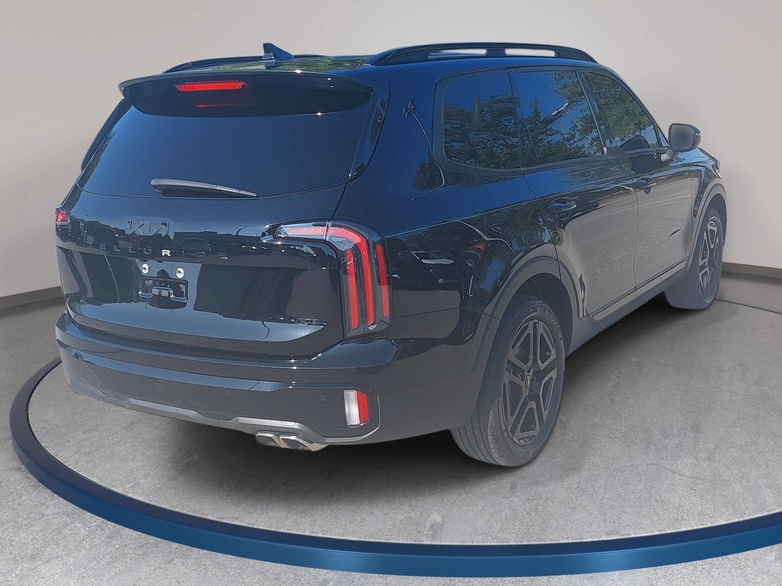 Used 2024 Kia Telluride EX X-Line AWD/4WD image 5