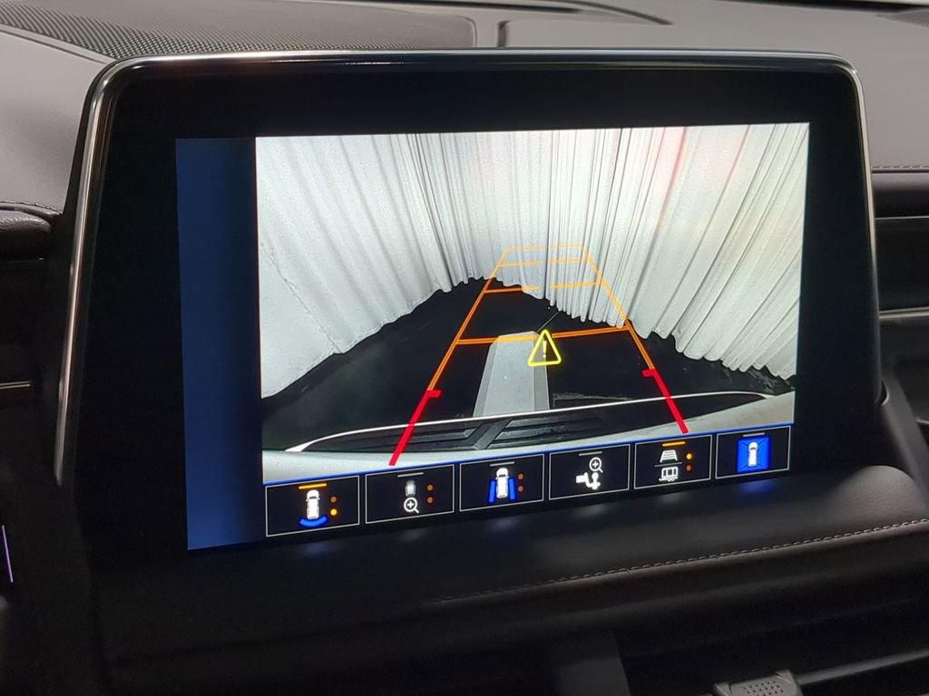 Used 2023 Chevrolet Tahoe High Country image 37