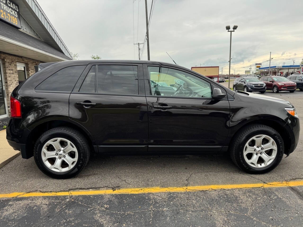 Used 2014 Ford Edge SEL w/ Equipment Group 204A image 2