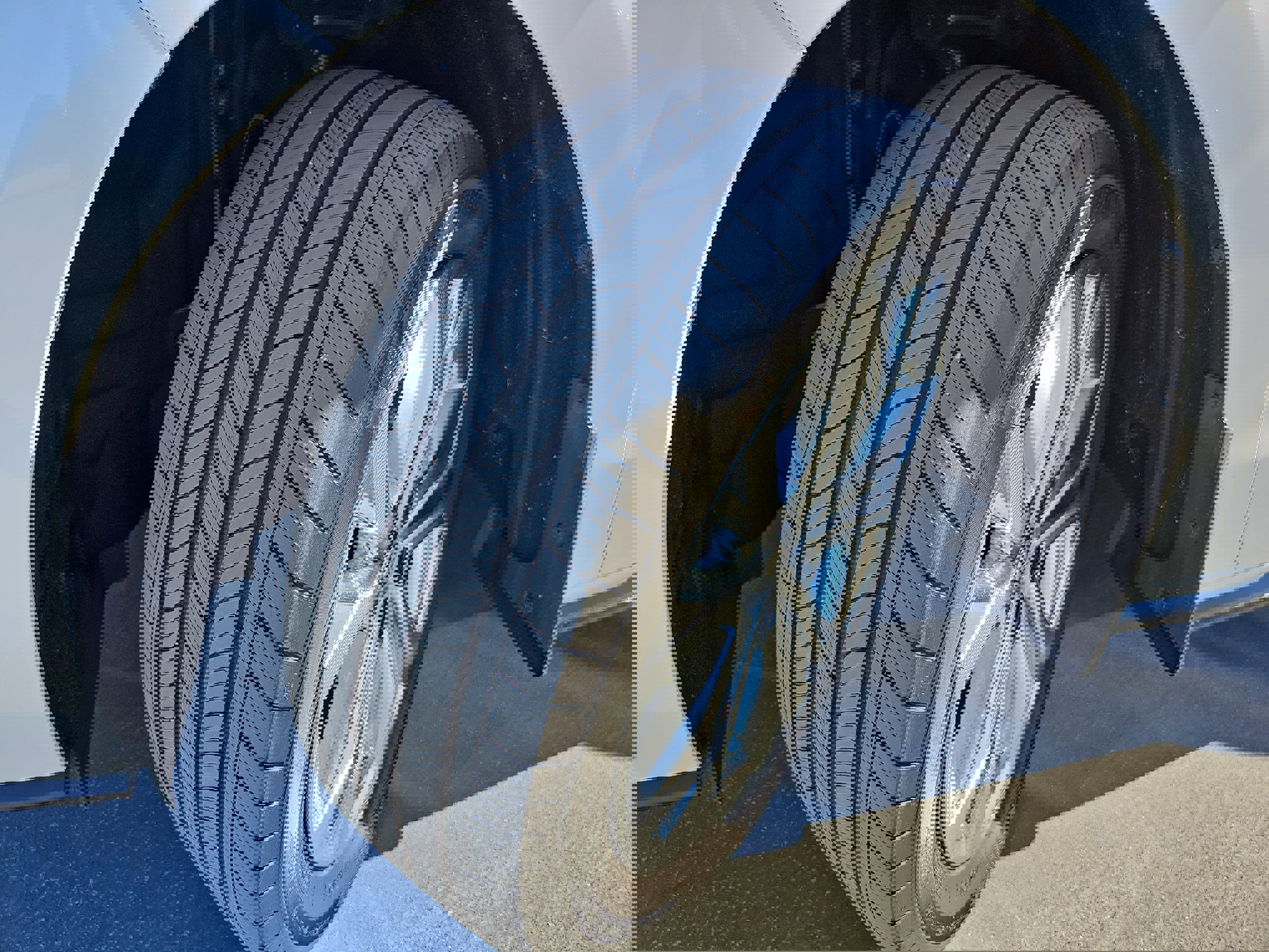 Used 2024 Toyota Sienna Platinum image 34