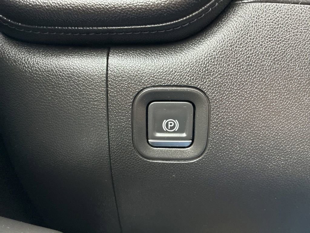Used 2019 Chevrolet Silverado 1500 LT w/ All-Star Edition image 25