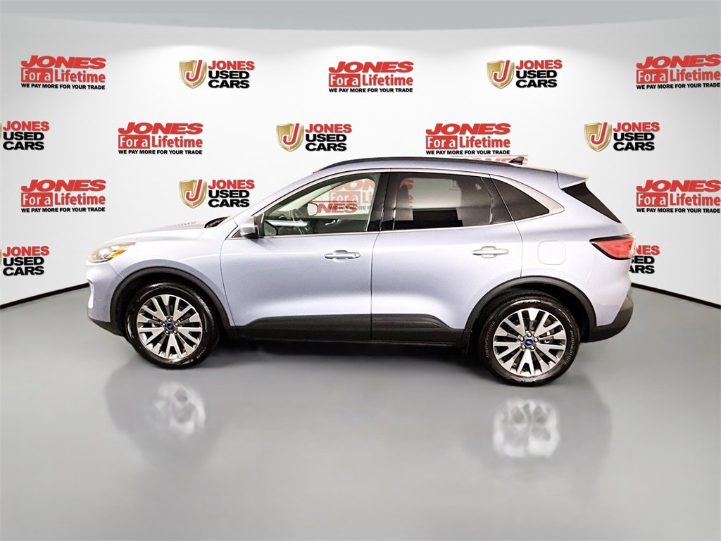 Used 2022 Ford Escape Titanium w/ Class II Trailer Tow Package image 15