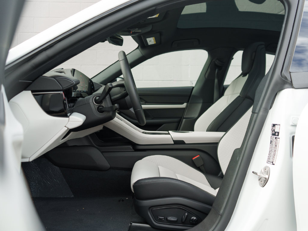 New 2026 Porsche Taycan AWD/4WD image 18