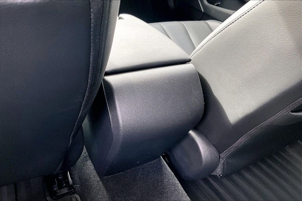 Certified 2026 Acura Integra FWD image 32