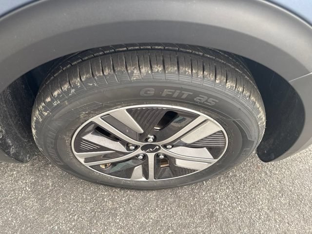 Certified 2022 Kia Niro EX Premium FWD image 11
