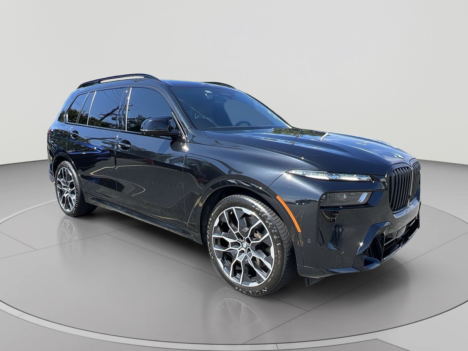 Used 2024 BMW X7 M60i w/ Executive Package AWD/4WD image 7