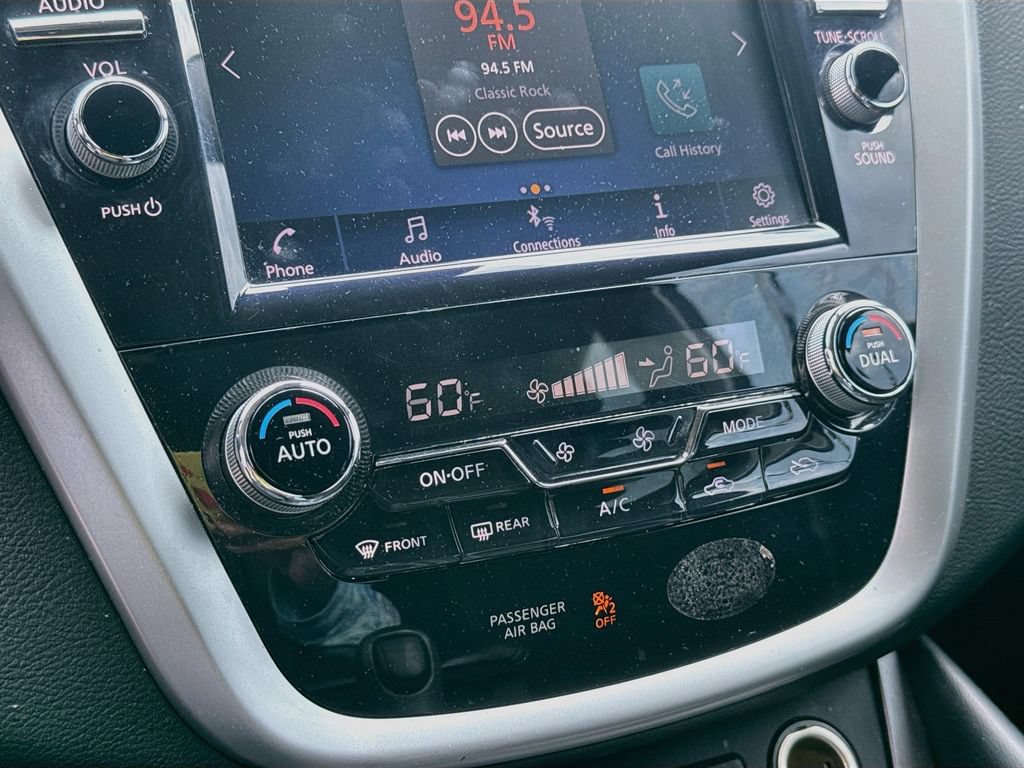 Used 2021 Nissan Murano SV AWD/4WD image 17