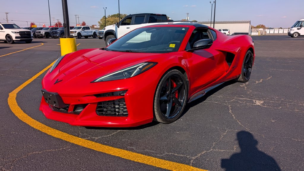 Used 2024 Chevrolet Corvette E-Ray w/ ZER Performance Package AWD/4WD image 3