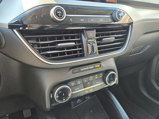 Certified 2022 Ford Escape SE w/ SE Sport Appearance Package FWD image 22
