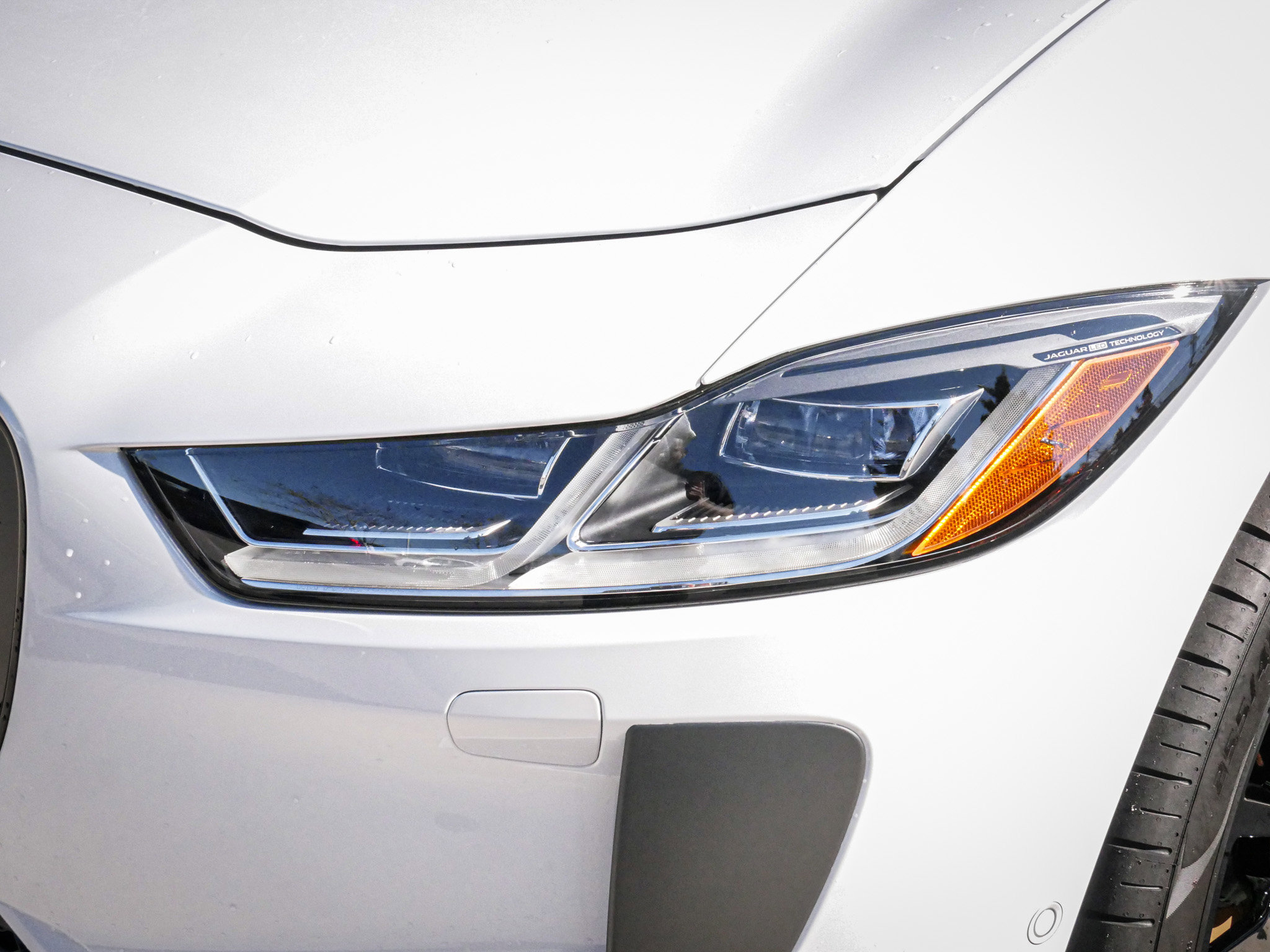 Used 2024 Jaguar I-PACE R-Dynamic HSE image 6
