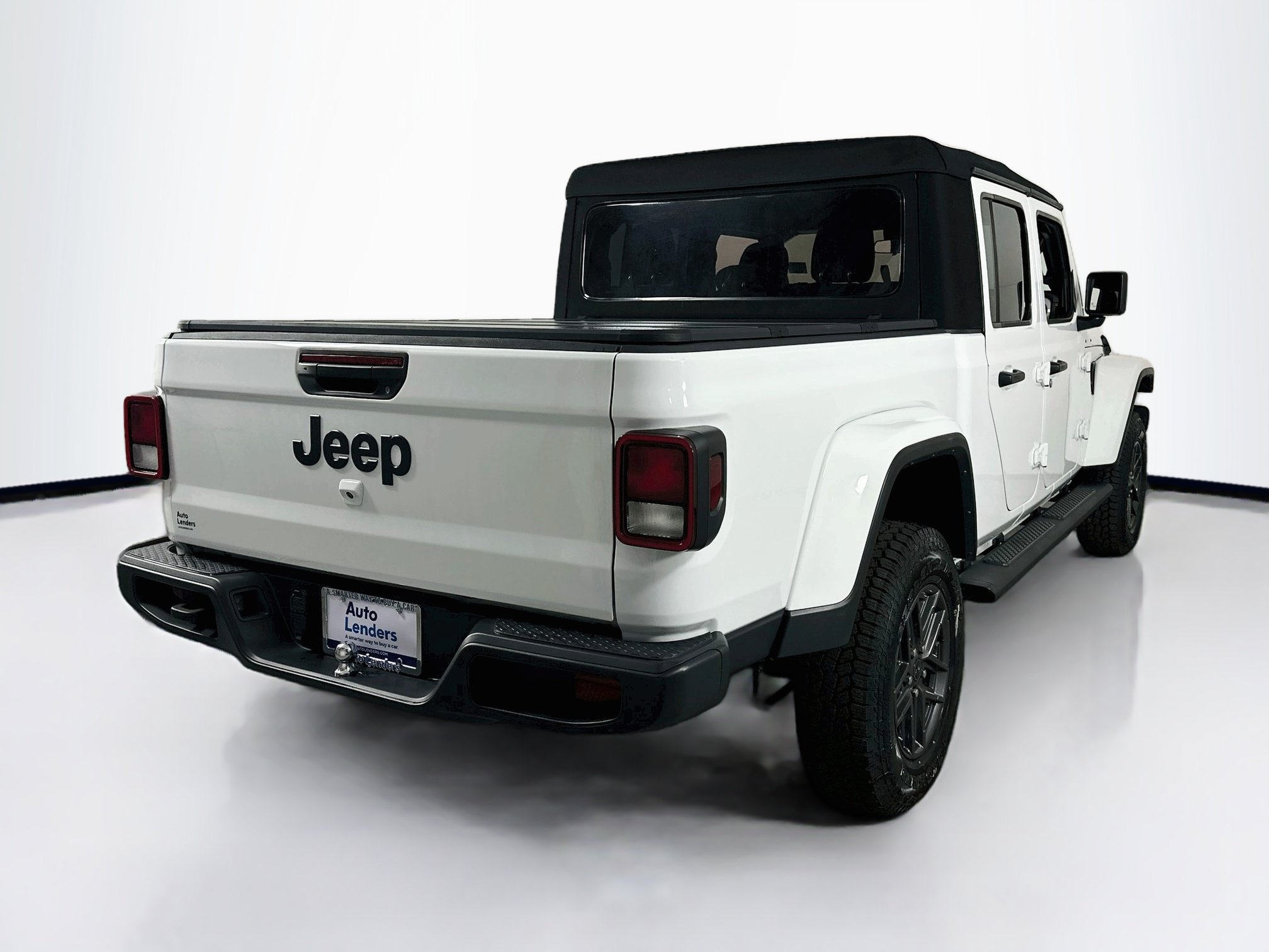 Used 2024 Jeep Gladiator Sport AWD/4WD image 5
