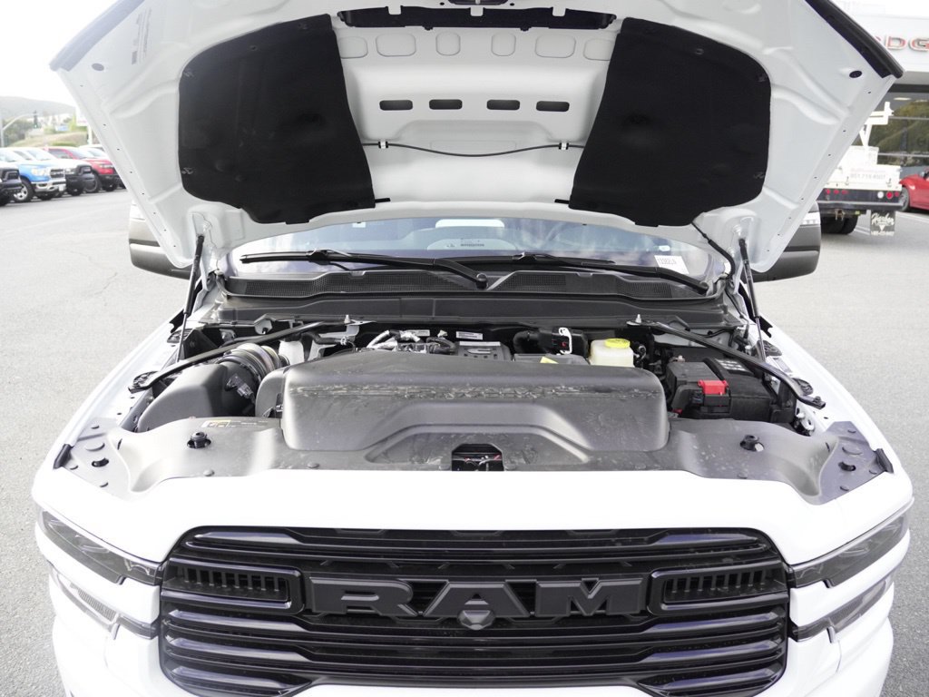 New 2026 RAM 3500 Laramie AWD/4WD image 30