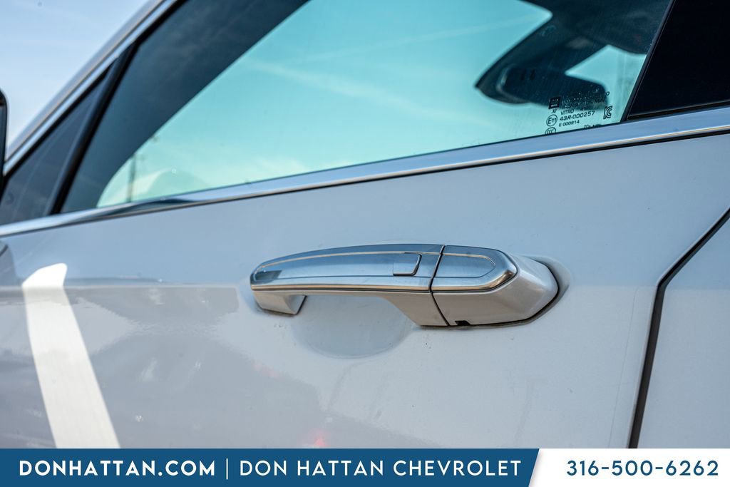 Used 2021 Cadillac XT6 Premium Luxury w/ LPO, Floor Liner Package AWD/4WD image 28