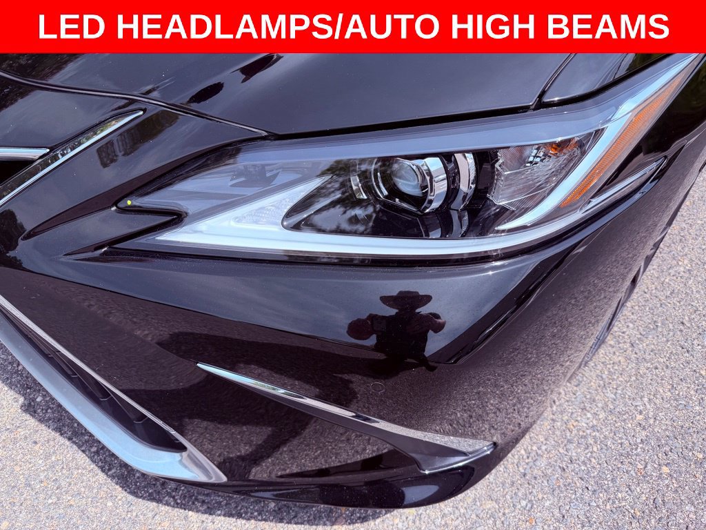 Certified 2024 Lexus ES 350 w/ Premium Package FWD image 9