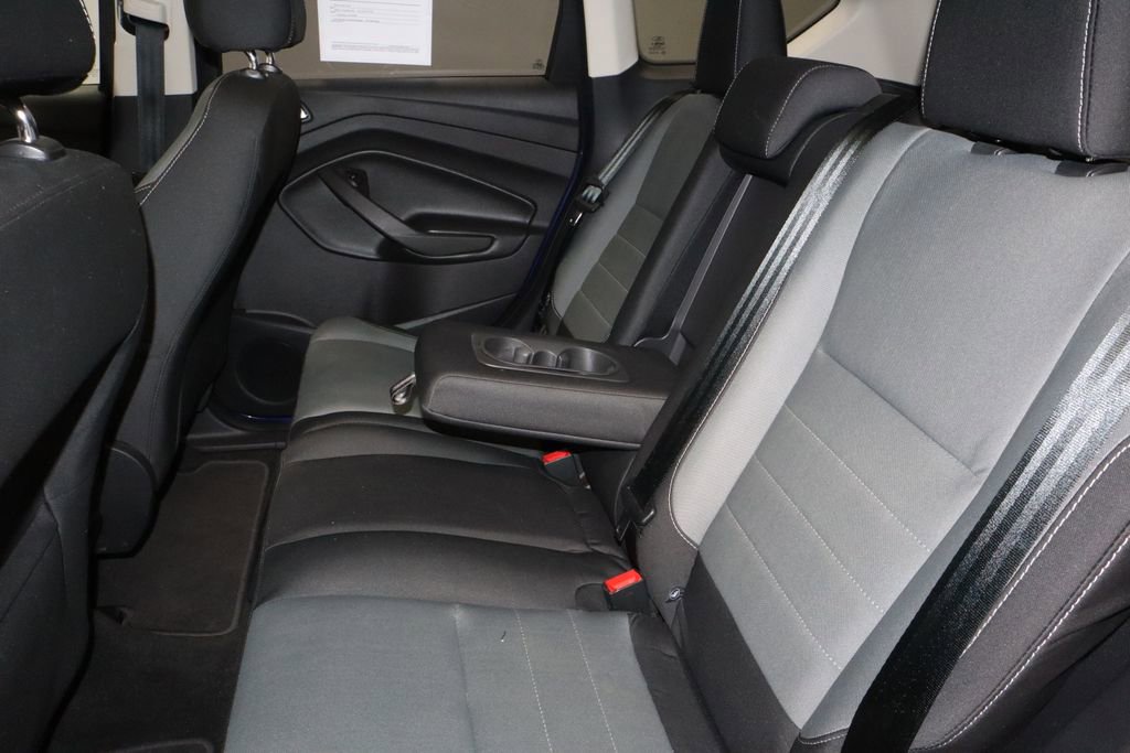 Used 2016 Ford Escape SE w/ Equipment Group 201A image 22