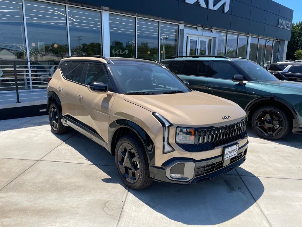 New 2027 Kia Seltos X-Line AWD/4WD image 2