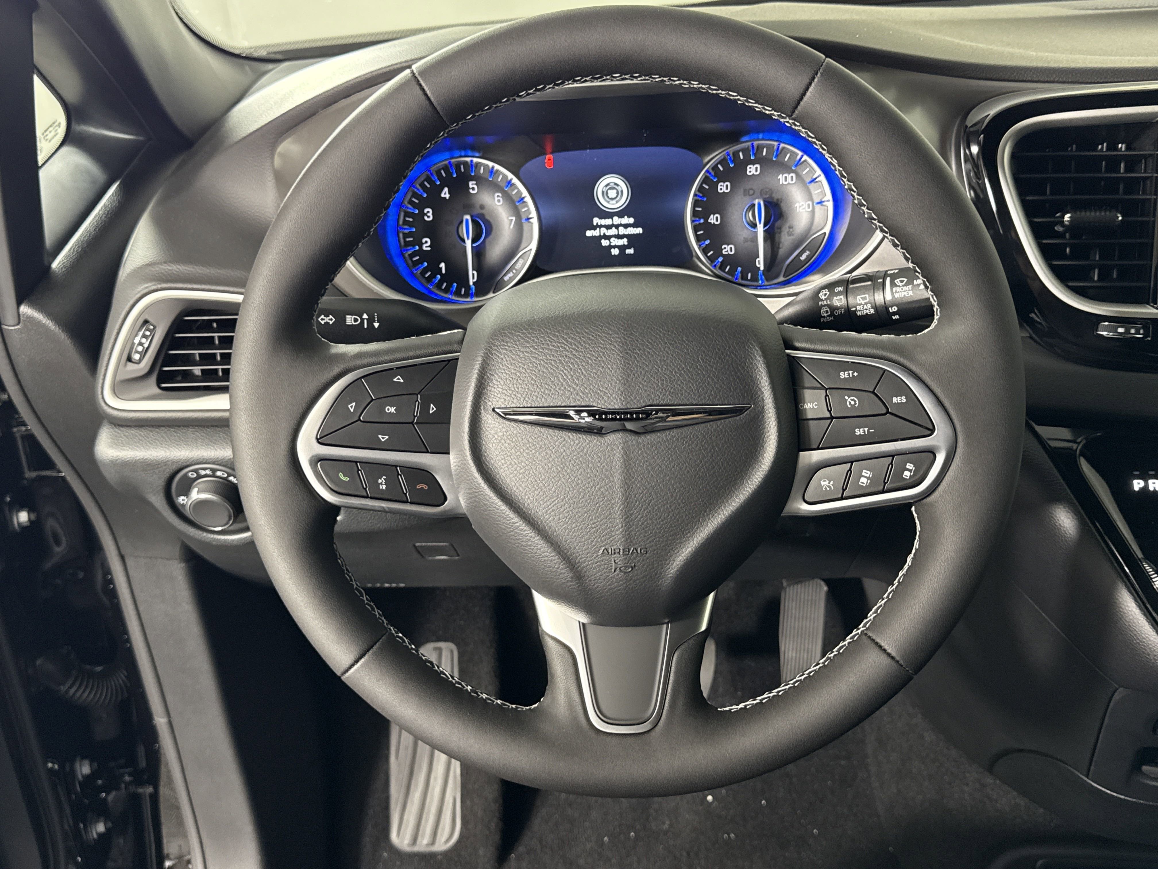 New 2026 Chrysler Voyager LX FWD image 16