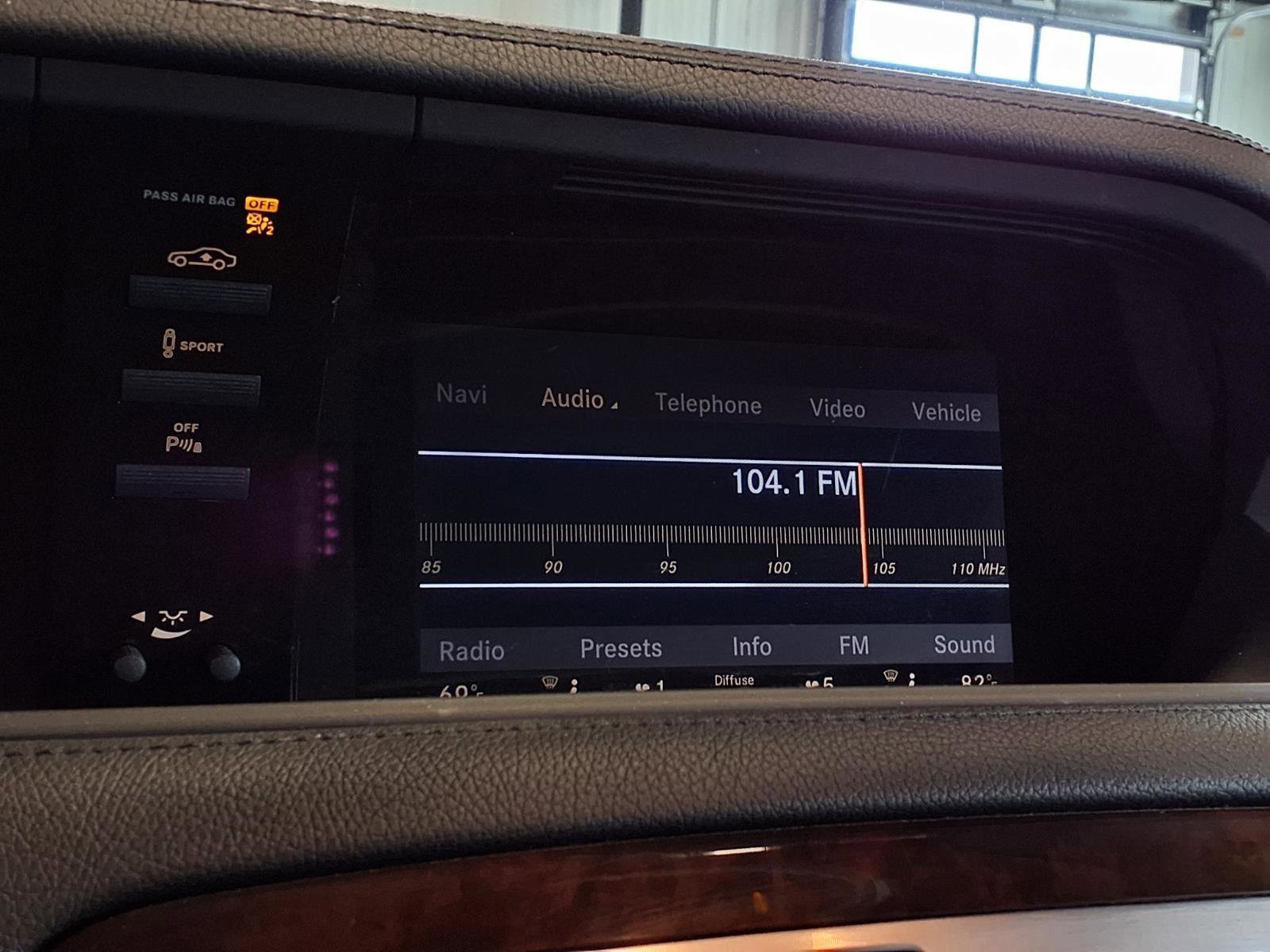 Used 2010 Mercedes-Benz CL 550 CL 550 image 15