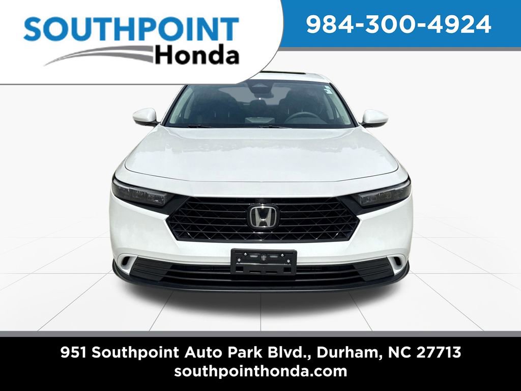 Used 2024 Honda Accord EX image 2