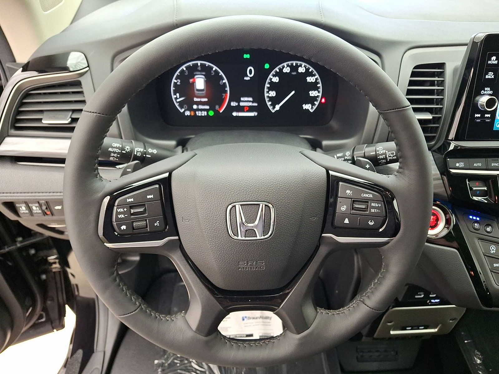 Used 2025 Honda Odyssey Elite image 16