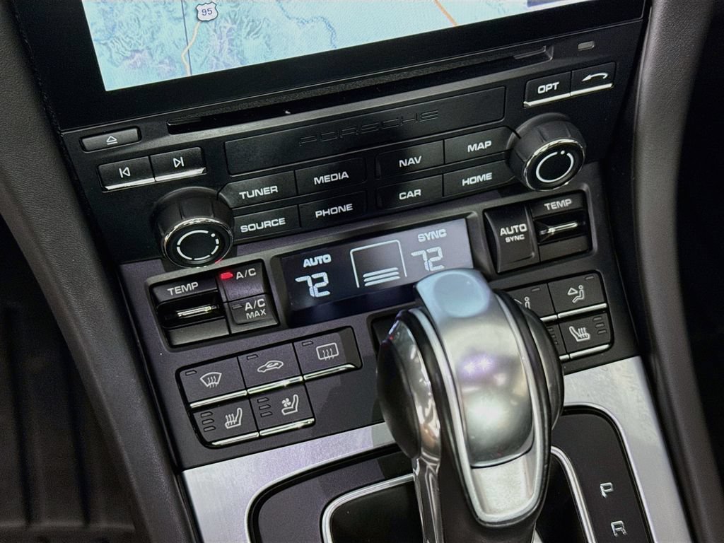 Certified 2018 Porsche 911 Carrera 4S AWD/4WD image 17