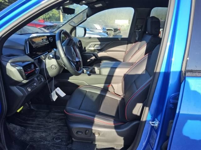 Used 2025 Chevrolet Silverado EV RST AWD/4WD image 7