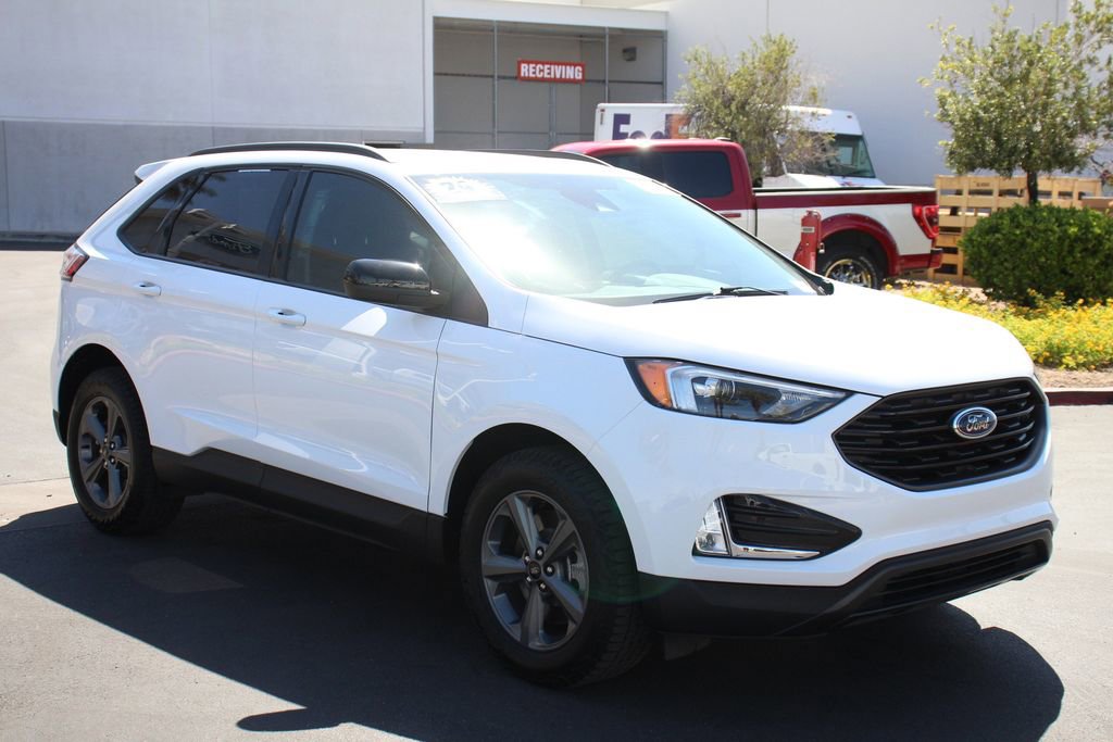 Certified 2024 Ford Edge SEL w/ Sport Appearance Package AWD/4WD image 11