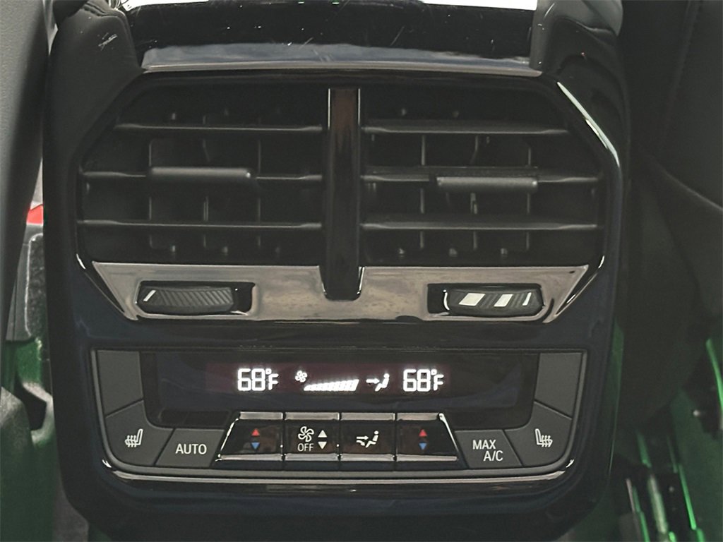 Used 2023 BMW iX xDrive50 w/ Ultimate Package 2 image 28