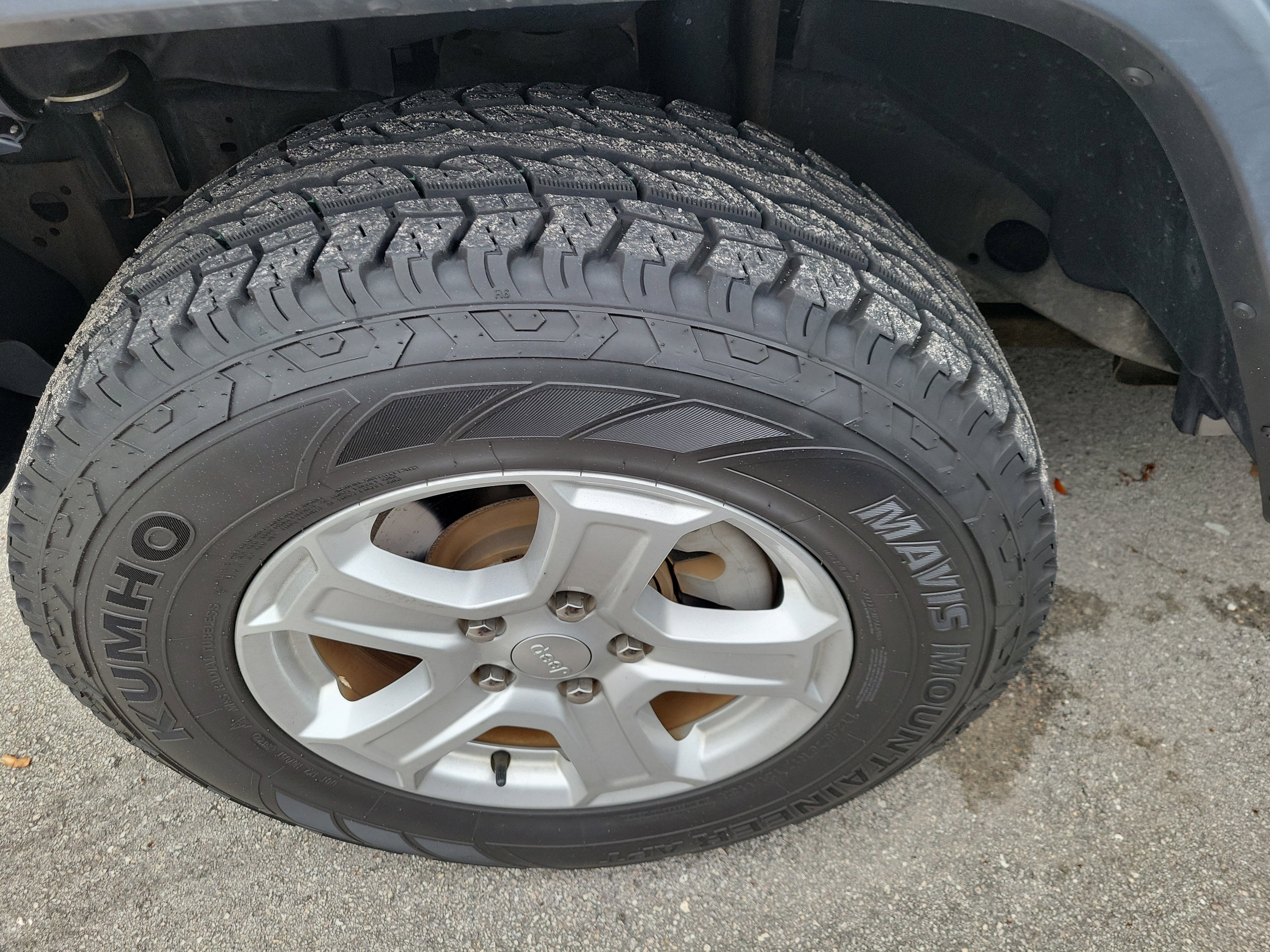 Used 2018 Jeep Wrangler Unlimited Sport S AWD/4WD image 5