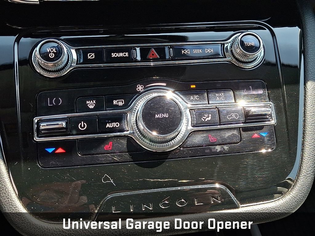 Used 2020 Lincoln Corsair AWD w/ Equipment Group 101A image 19