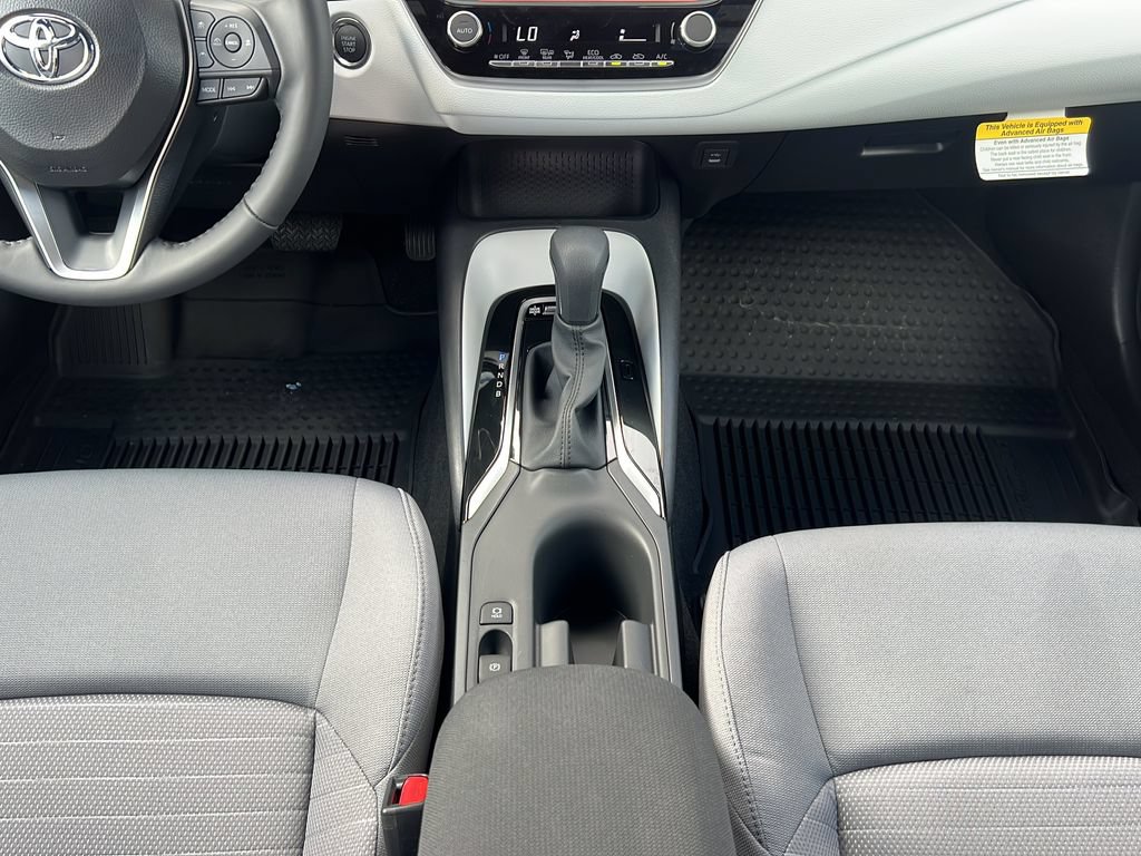 Used 2026 Toyota Corolla SE FWD image 14