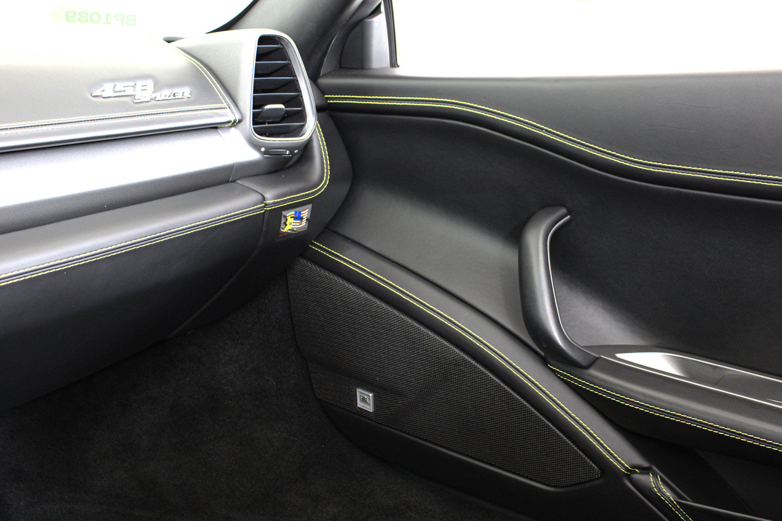 Used 2015 Ferrari 458 Spider RWD image 47