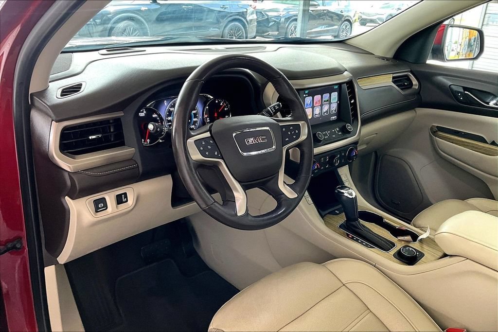 Used 2019 GMC Acadia Denali AWD/4WD image 15