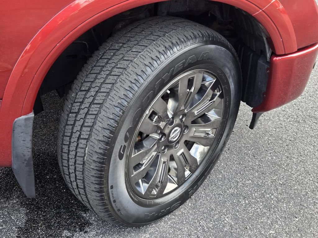 Certified 2017 Nissan Titan Platinum Reserve AWD/4WD image 7
