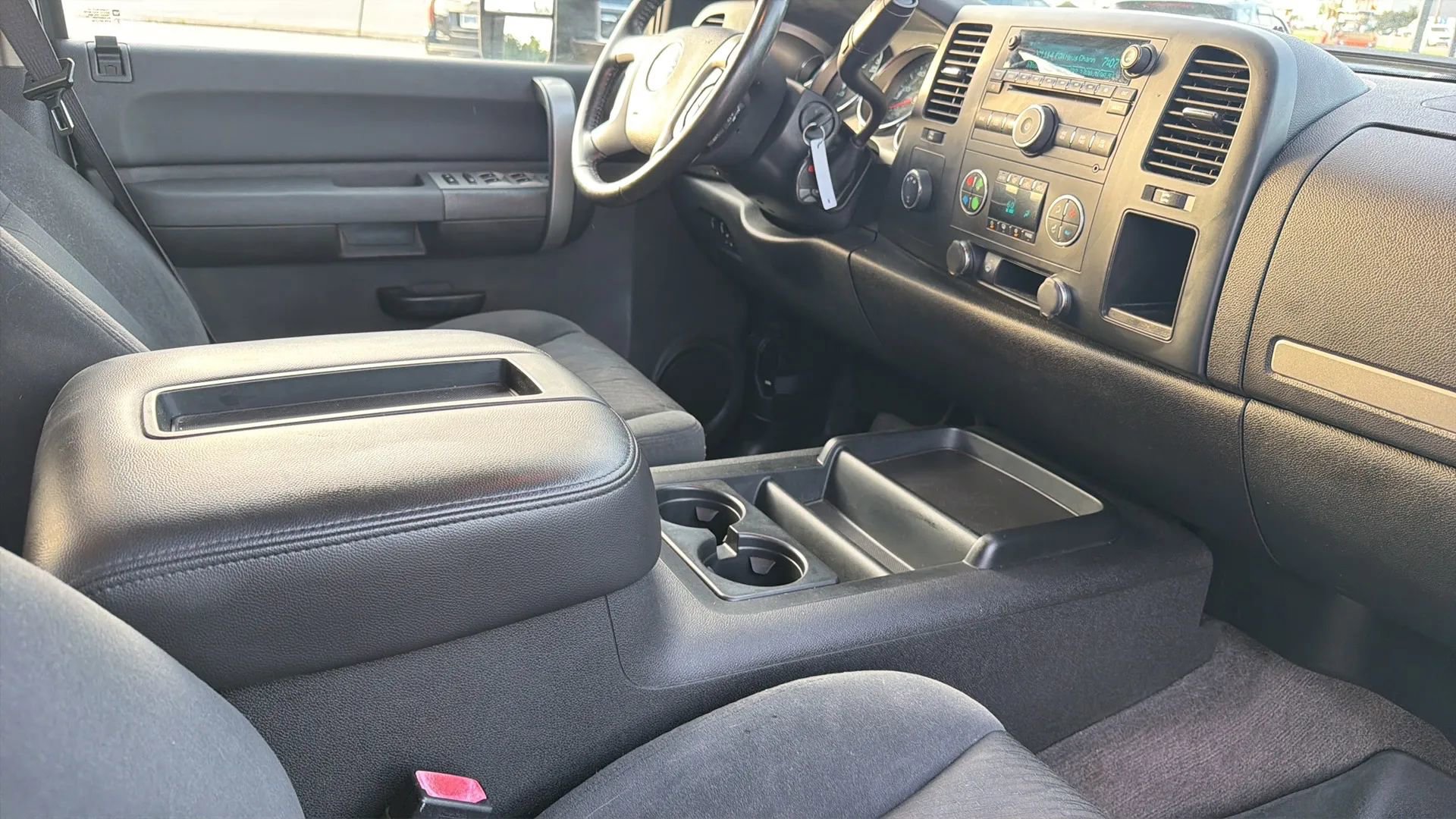 Used 2008 GMC Sierra 2500 SLE w/ SLE2 Preferred Package AWD/4WD image 96