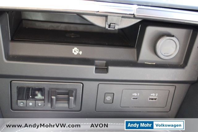 Used 2024 Nissan Armada Platinum w/ Captain's Chairs Package image 47