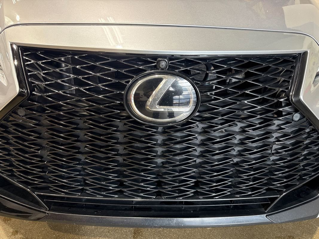 Used 2022 Lexus IS 350 F Sport image 47